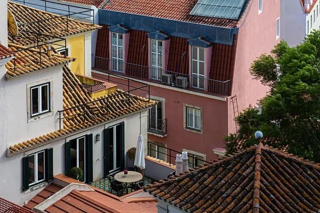 Les avantages d'installer des panneaux solaires chez soi