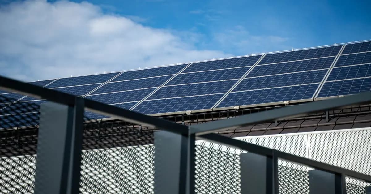 10 avantages de passer à l'énergie solaire chez soi