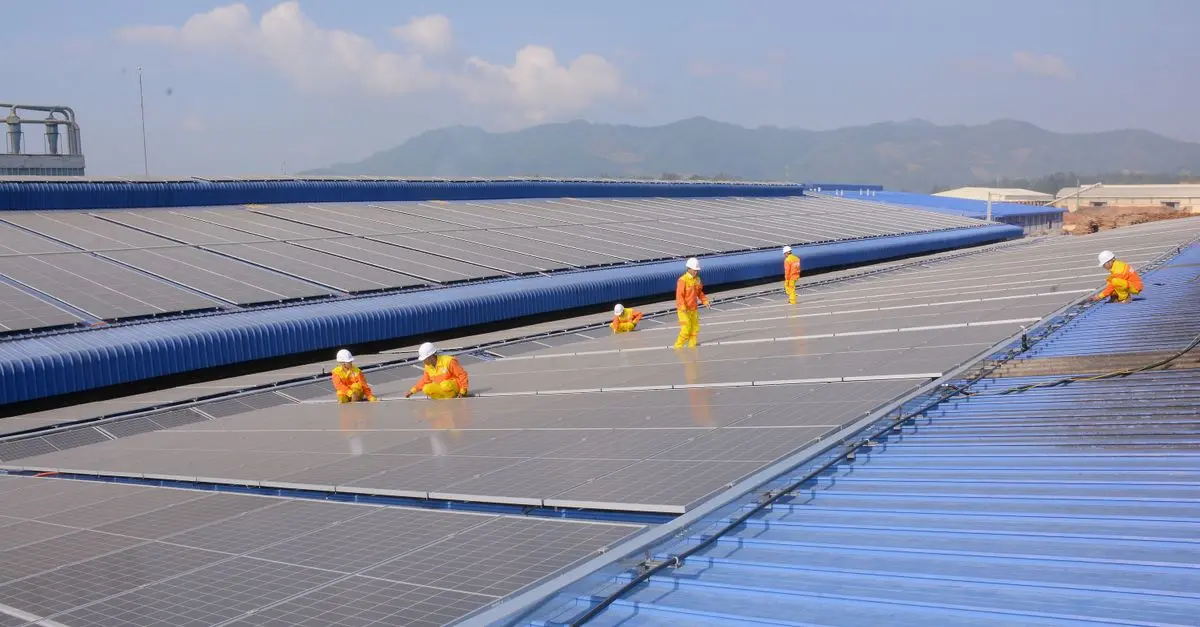 Installer des panneaux solaires en ville : est-ce possible ?